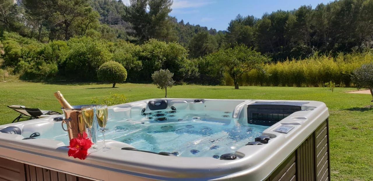 Les Prairies De Fenestrelle Spa & Piscine Au Calme Aubagne Εξωτερικό φωτογραφία